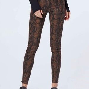 PAIGE Hoxton coated skinny jean